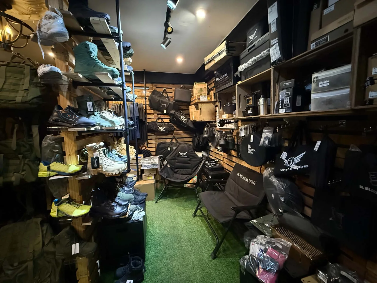 Footwear, bags, and equipment storage area