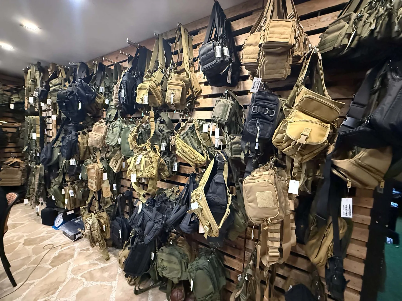 Tactical bag inventory wall